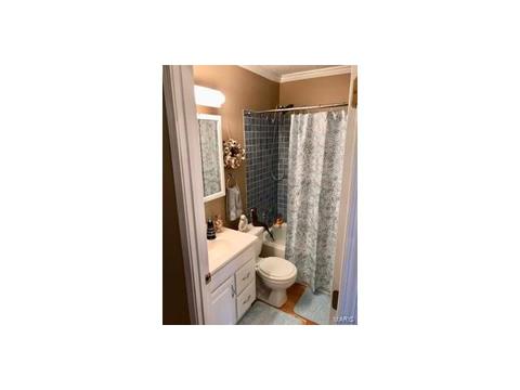 146 Carmel Woods Dr, Ellisville, MO 63021 photo 12