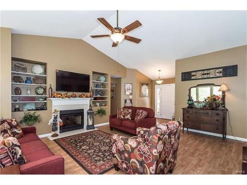 747 Trago Creek Dr, Ballwin, MO 63021 photo 6