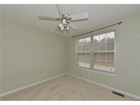 1774 Spring View Terrace Ct, Ballwin, MO 63021 photo 12