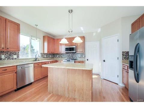 674 Whispering Willow, O'fallon, MO 63366 photo 8