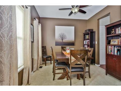907 Saint Joseph Ave, O'fallon, MO 63366 photo 3