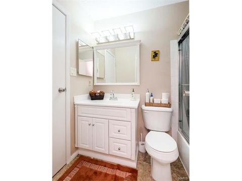 1220 Meramec Heights Dr, Ballwin, MO 63021 photo 32