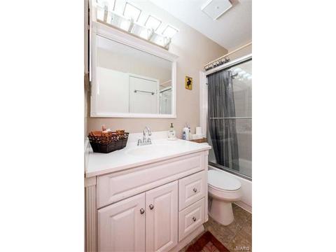 1220 Meramec Heights Dr, Ballwin, MO 63021 photo 33