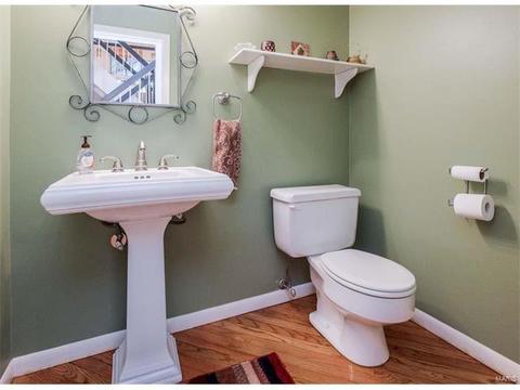 1220 Meramec Heights Dr, Ballwin, MO 63021 photo 25