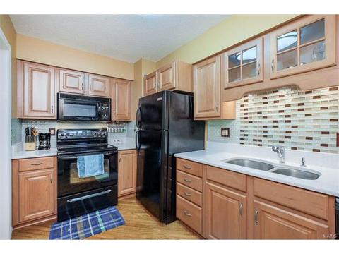 1220 Meramec Heights Dr, Ballwin, MO 63021 photo 22