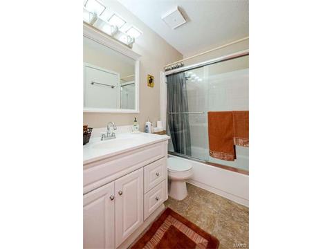 1220 Meramec Heights Dr, Ballwin, MO 63021 photo 34