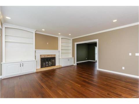 736 Carman Meadows Dr, Manchester, MO 63021 photo 13
