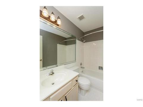 736 Carman Meadows Dr, Manchester, MO 63021 photo 37