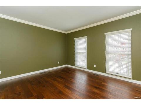 736 Carman Meadows Dr, Manchester, MO 63021 photo 9