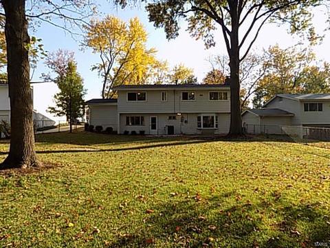 1071 Briarhurst Dr, Manchester, MO 63021 photo 24