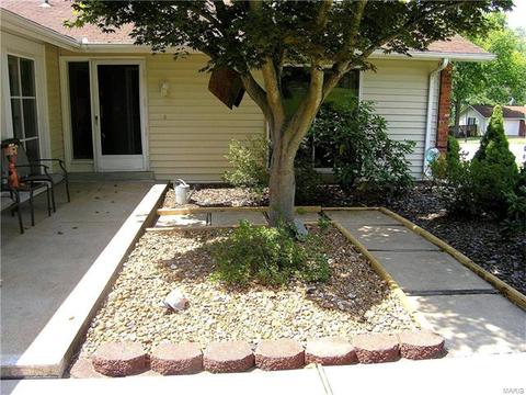 404 Brass Lamp Dr, Ballwin, MO 63011 photo 3
