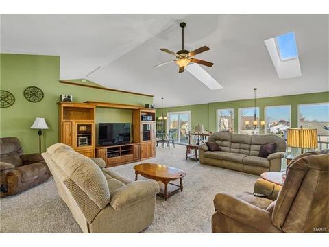 9 Quillpen Ct, O'fallon, MO 63366 photo 3