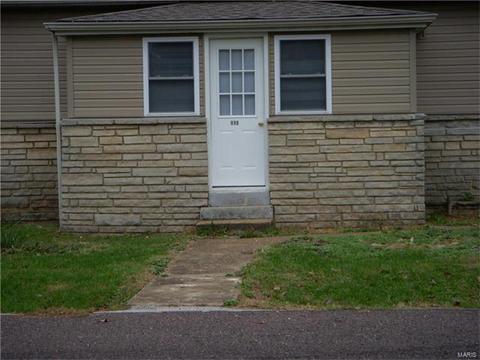 115 E Park St, Pacific, MO 63069 photo 1