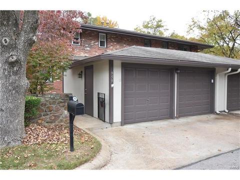 959 Silversprings Ln, Manchester, MO 63021 photo 1