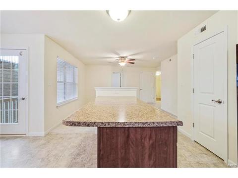 511 Bramblett Hls, O'fallon, MO 63366 photo 12