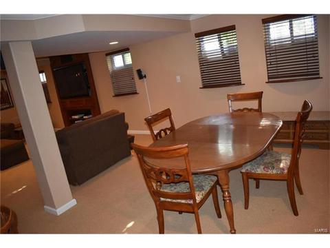1378 Thornwick Dr, Ballwin, MO 63011 photo 35