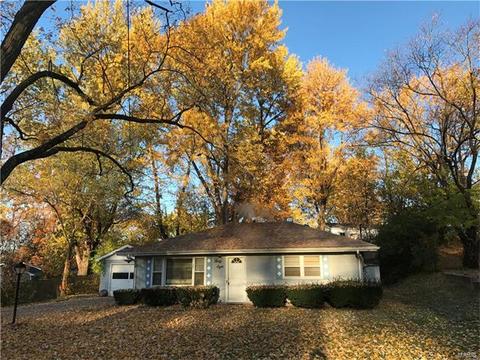 38 Lee Dr, Saint Charles, MO 63301 photo 1