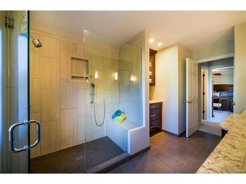 705 Arbor Ridge Ct, Ballwin, MO 63021 photo 35