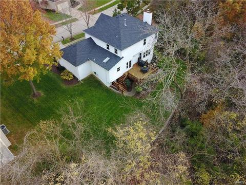 705 Arbor Ridge Ct, Ballwin, MO 63021 photo 5
