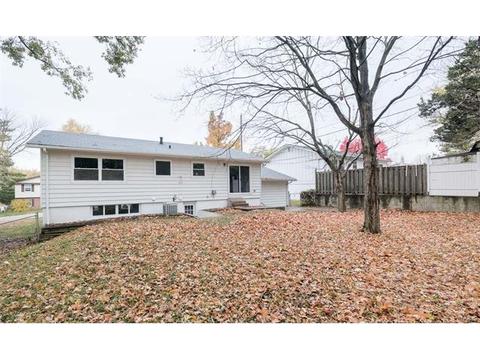 3369 Bristol Hall, Bridgeton, MO 63044 photo 35
