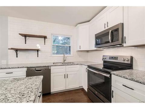 3369 Bristol Hall, Bridgeton, MO 63044 photo 14