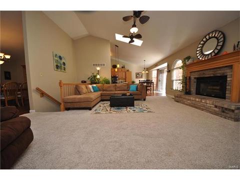 334 Saint Gemma Dr, O'fallon, MO 63366 photo 8