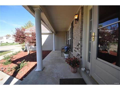 334 Saint Gemma Dr, O'fallon, MO 63366 photo 3