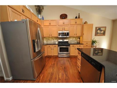 334 Saint Gemma Dr, O'fallon, MO 63366 photo 13