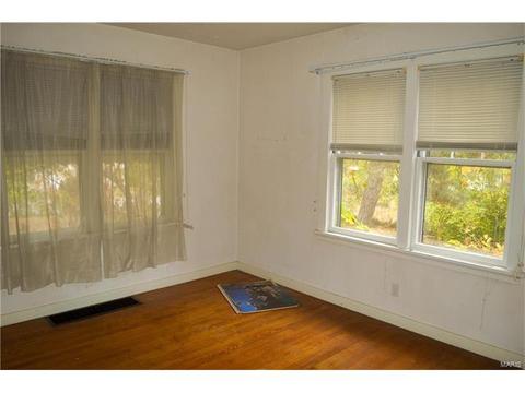 4020 Wright Ave, Saint Ann, MO 63074 photo 4