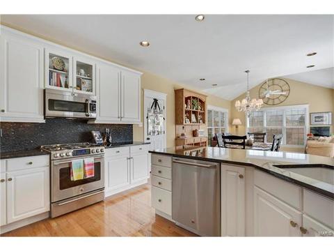 893 Cypress Trl, O'fallon, MO 63368 photo 16