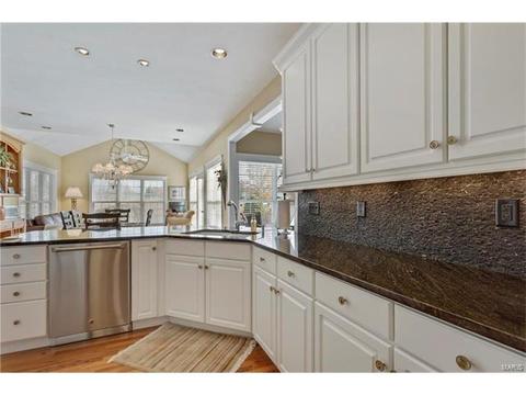 893 Cypress Trl, O'fallon, MO 63368 photo 15
