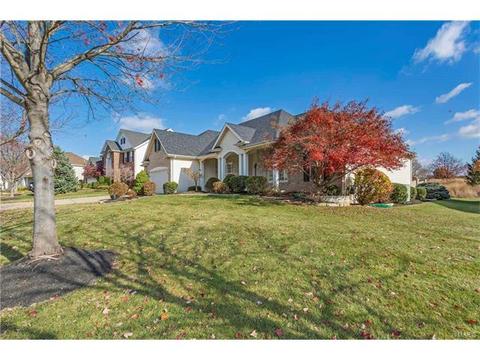893 Cypress Trl, O'fallon, MO 63368 photo 3