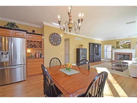 1822 Loehr Estates Ct, Ballwin, MO 63021 photo 13