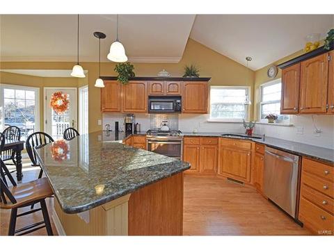 1822 Loehr Estates Ct, Ballwin, MO 63021 photo 10