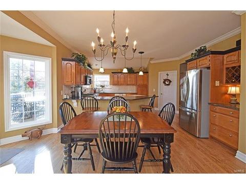 1822 Loehr Estates Ct, Ballwin, MO 63021 photo 15