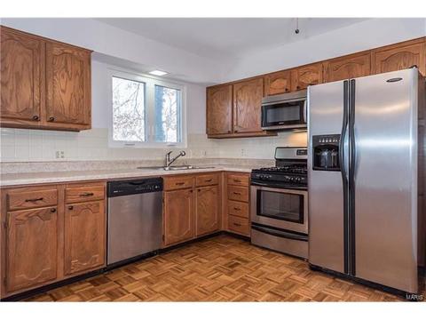 47 Oak Hill Dr, Ellisville, MO 63021 photo 9