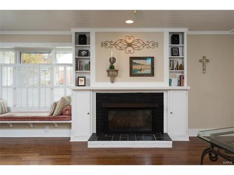734 Jares Ct, Ballwin, MO 63011 photo 2