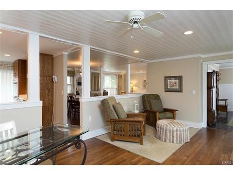 734 Jares Ct, Ballwin, MO 63011 photo 9