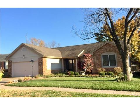 1428 Westbrooke Mdws, Ballwin, MO 63021 photo 1