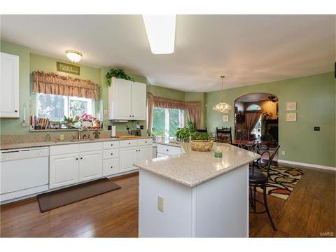 582 Westonridge Ct, Wildwood, MO 63021 photo 15