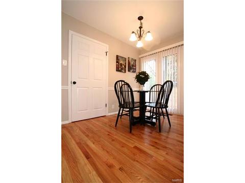 349 Nantucket Dr, Ballwin, MO 63011 photo 12