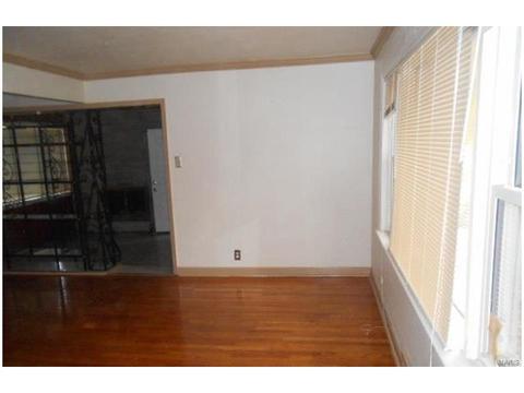 1229 Mead, Saint Louis, MO 63137 photo 3