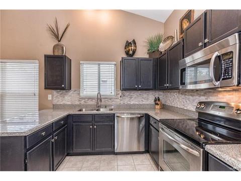 16886 Hickory Crest Dr, Ballwin, MO 63011 photo 10