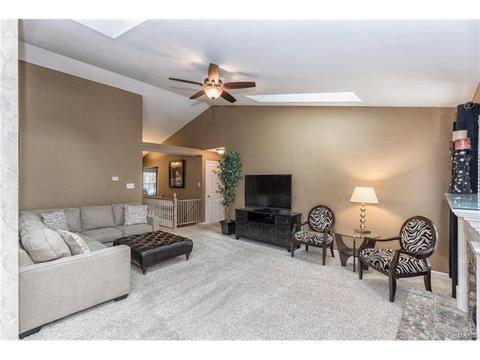 16886 Hickory Crest Dr, Ballwin, MO 63011 photo 4