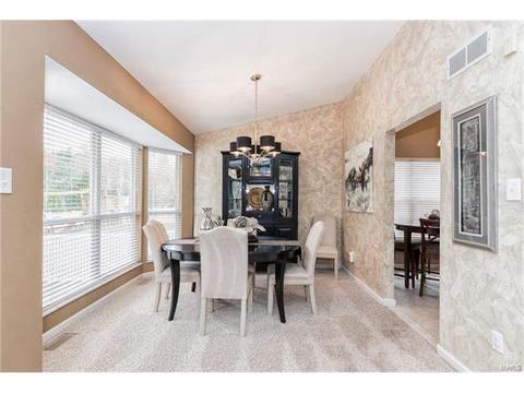 16886 Hickory Crest Dr, Ballwin, MO 63011 photo 7