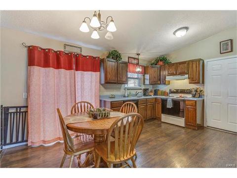 704 Aster Ln, O'fallon, MO 63366 photo 7