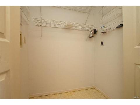 1319 Holgate Dr #C, Ballwin, MO 63021 photo 13