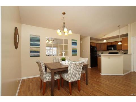 1319 Holgate Dr #C, Ballwin, MO 63021 photo 4