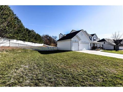 906 Midpoint Dr, O'fallon, MO 63366 photo 3