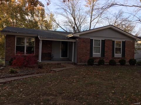 830 Reinke, Ballwin, MO 63021 photo 1